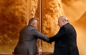 Plas në emision mes shokëve: Rri mirë se do ta heq rripin…