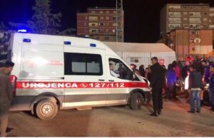 Durrës/ Ishin në dasmë, mbi 20 persona shtrohen me urgjencë në spital me simptoma helmimi