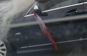 Merr flakë makina e nuses në Elbasan