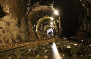 U bllokua në galeri nga shembja e dheut/ Gjendet trupi i pajetë i 61 vjeçarit