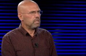 Ylli Manjani trondit opinionin: “Shpallni non-grata Yuri Kim”