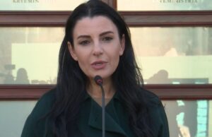 Balluku: Kurseni naftën, mos merrni makinën për të blerë cigare