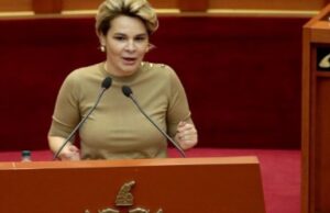 Kryemadhi bën për një lek Bashën: Kopje e riciklueshme e Ramës