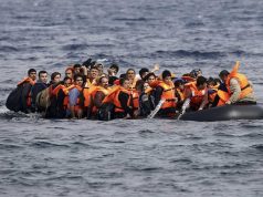 Përmbytet gomonia me emigrantë, shpëton vetëm një 21 vjeçar