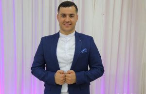 Largohet gazetari Isa Halili nga Shqipëria: Ky vend nuk bëhet, mallkuar qofshi!