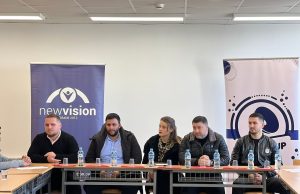 Nxënësit e gjimnazeve Vorë ngrijnë dy fushata lokale.