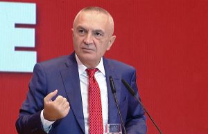 Mund ta arrestonit, por pa spektakël force!